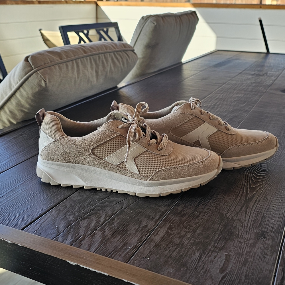 Naturalizer Beige Athletic Shoes